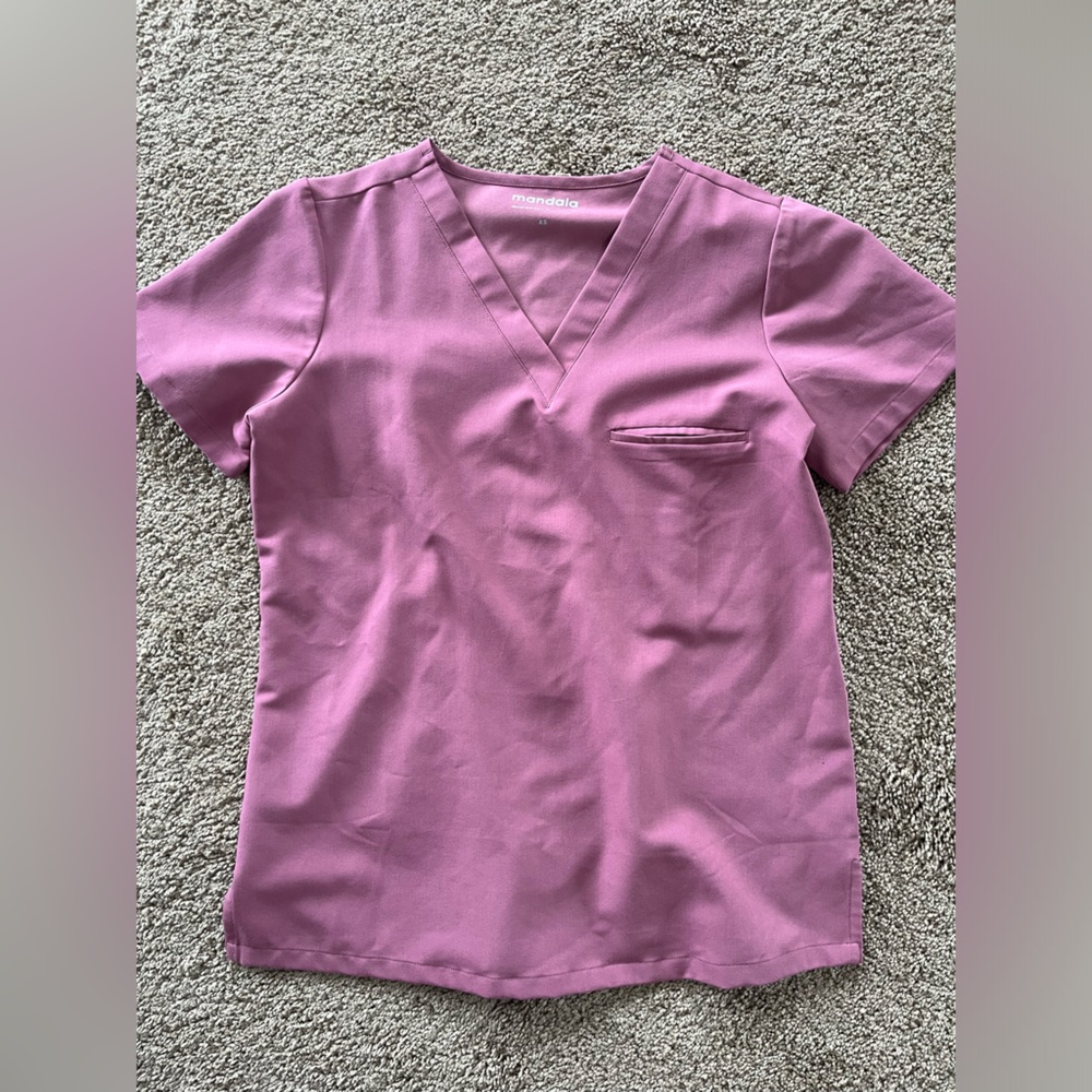 Mandala One pocket Top Mauve